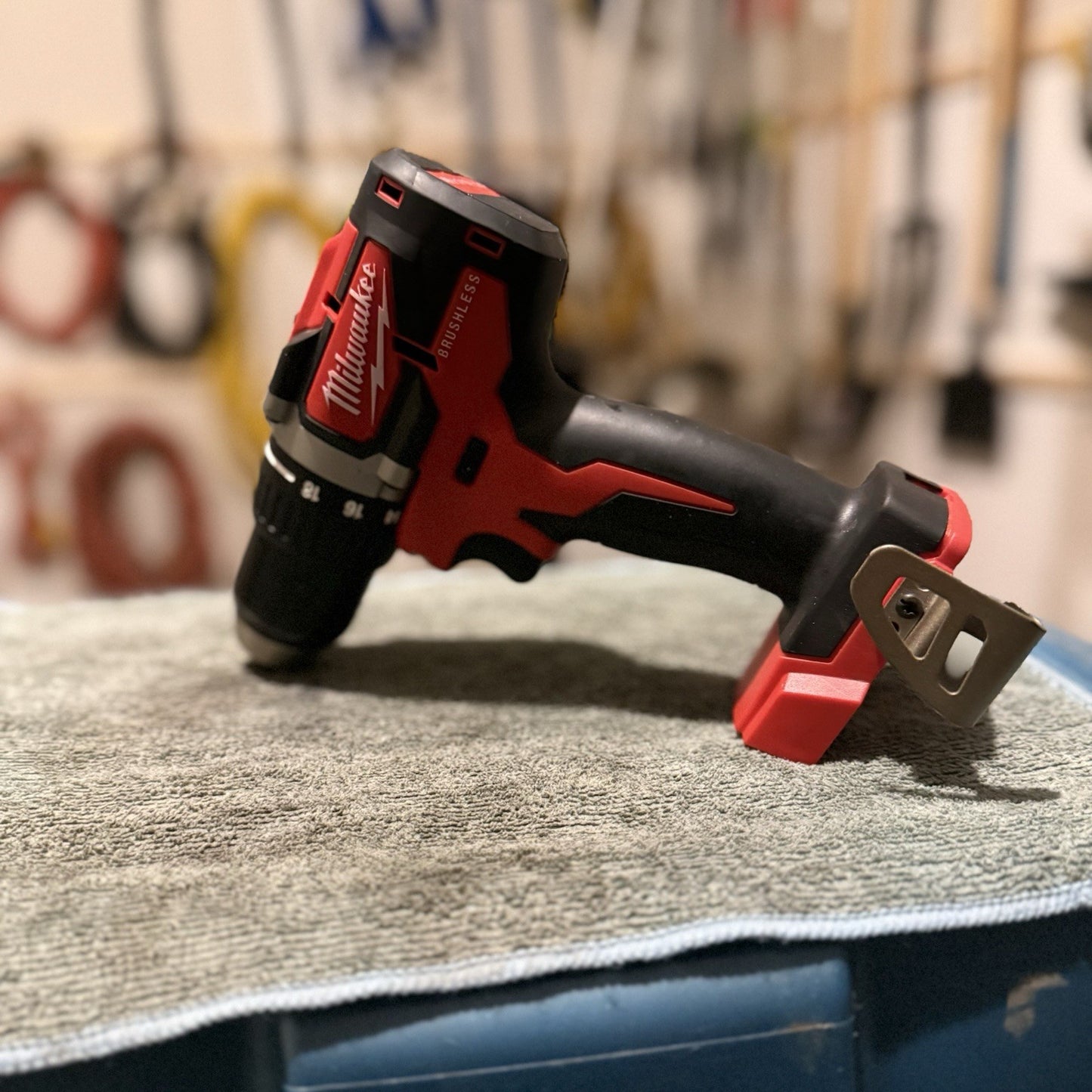 Milwaukee M18 18V Lithium-Ion Brushless 1/2 in Compact Drill/Driver Tool-Only - Lumi and Leo
