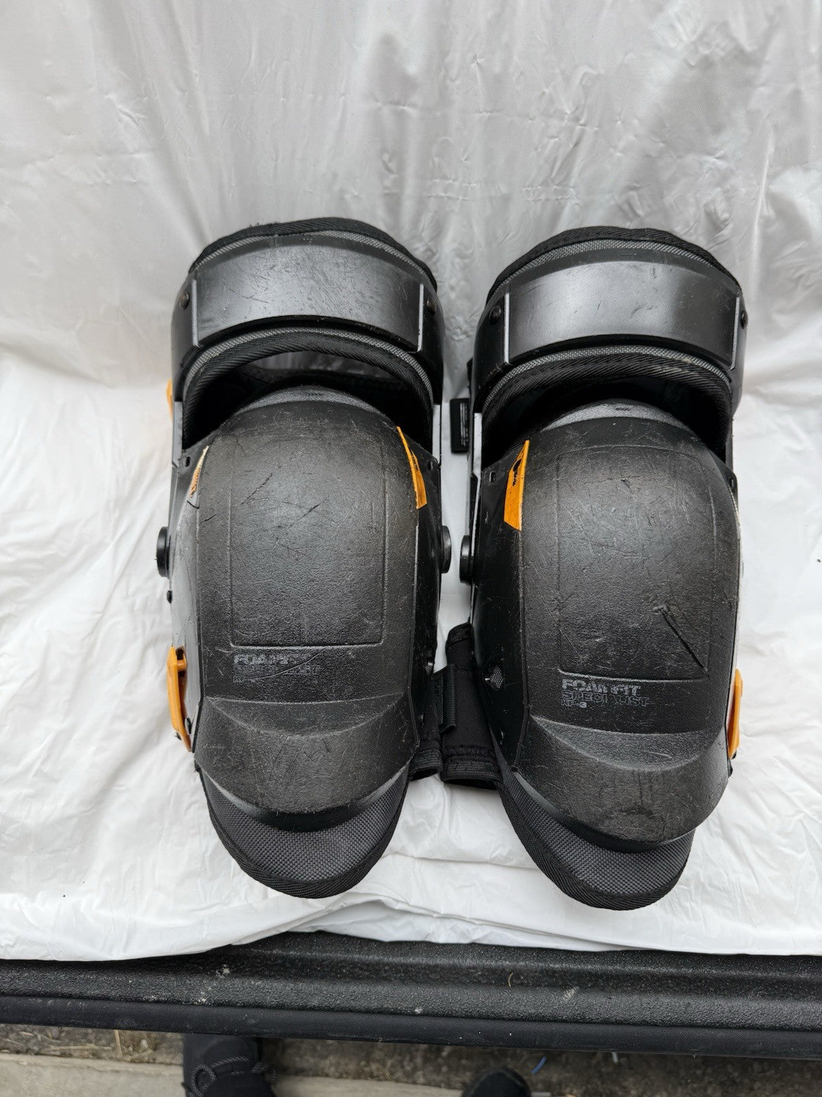TOUGHBUILT FOAMFIT STABILIZER KNEE PADS – LARGE – $65 - Lumi and Leo