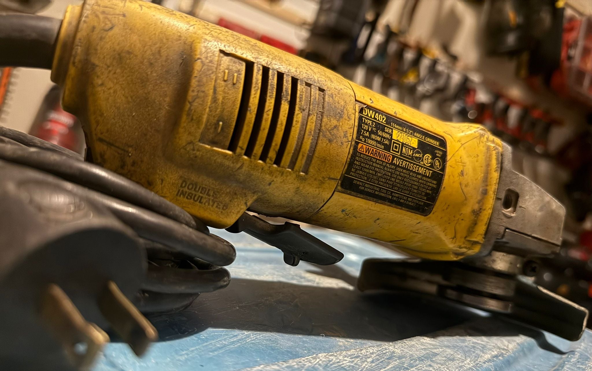 Used DEWALT DW402 4-1/2” ANGLE GRINDER – TESTED & WORKING