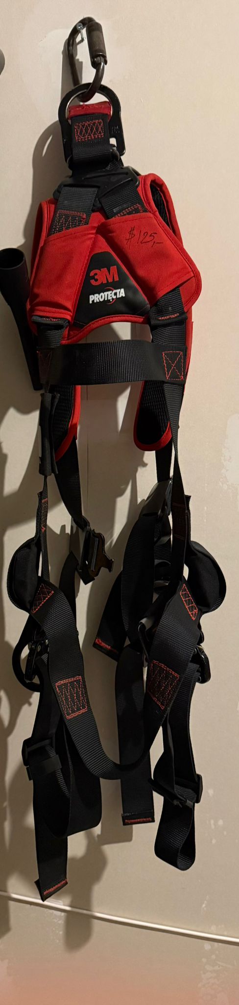 Used-3M PROTECTA PROFESSIONAL SAFETY HARNESS