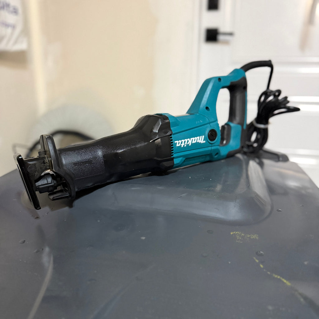 MAKITA JR3051T 12 AMP RECIPROCATING SAW – $120