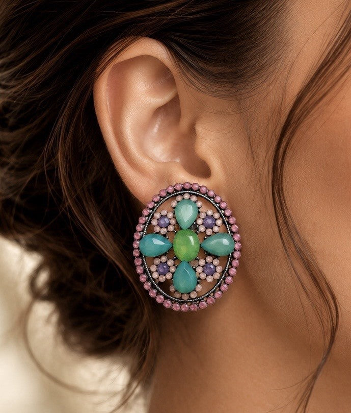 5xWomen's Fashion Earrings Elegant Floral Design Gold Tone Nickel Free Gift !!!!