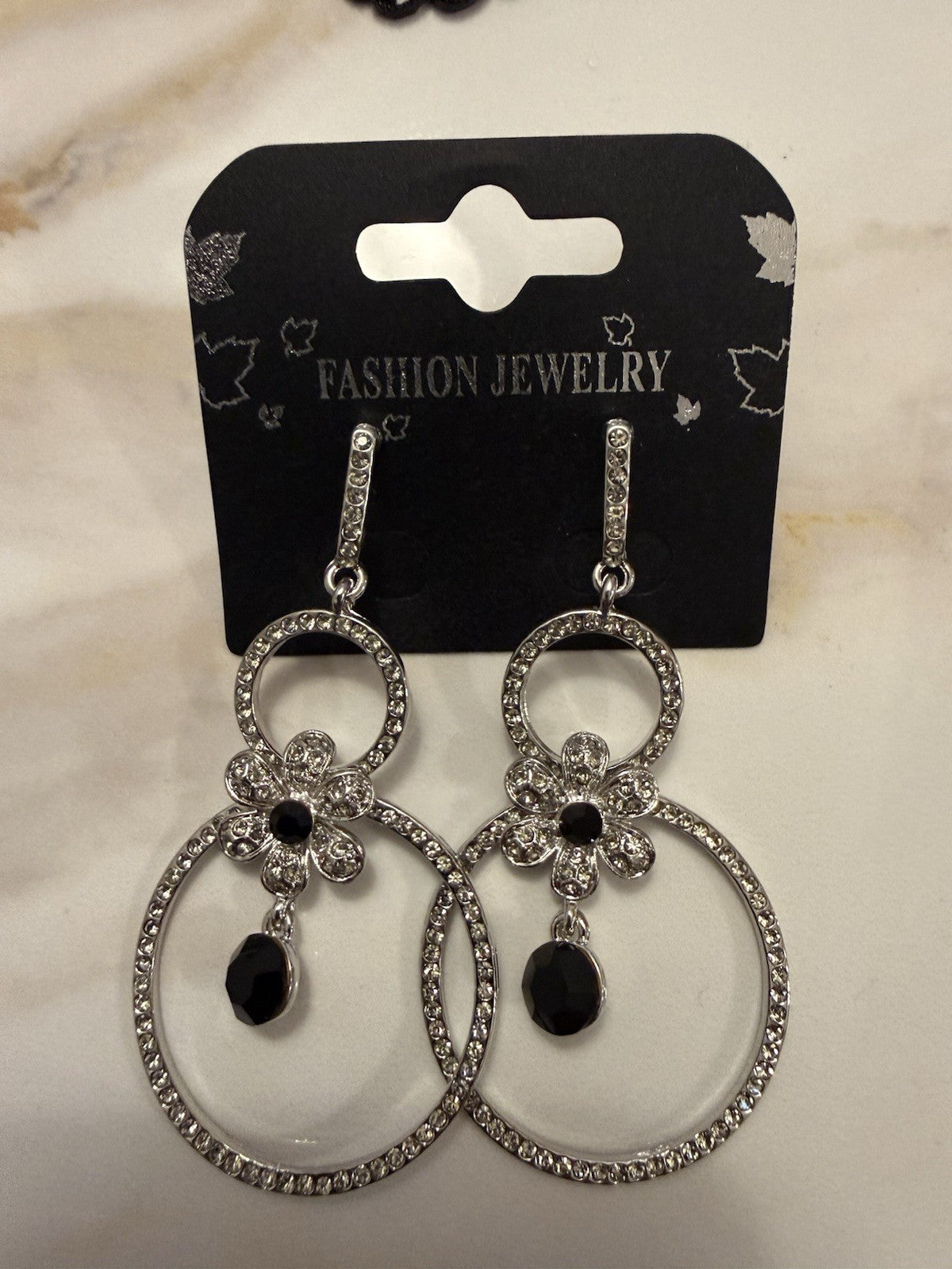 6xWomen's Fashion Earrings Elegant Floral Design Nickel Free. !! - Lumi and Leo
