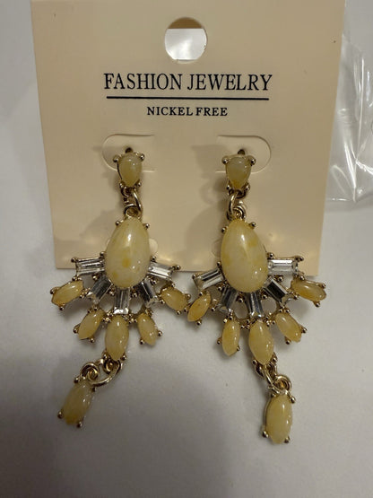 6xWomen's Fashion Earrings Elegant Floral Design Nickel Free. !! - Lumi and Leo