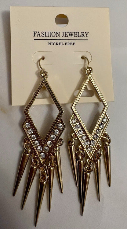 6xWomen's Fashion Earrings Elegant Floral Design Nickel Free. !! - Lumi and Leo