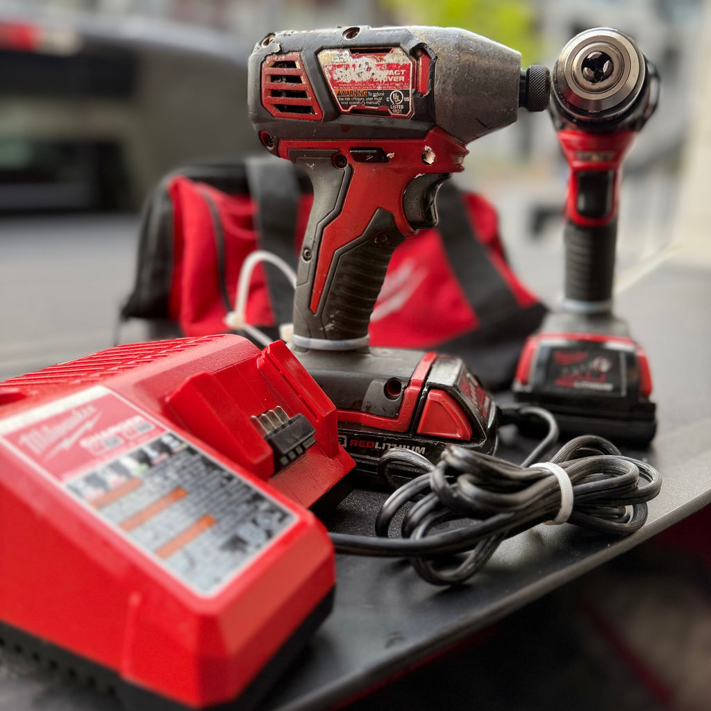Milwaukee M18 Drill & Impact Driver Combo Kit – Tested & Working