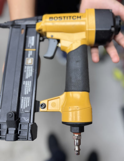 BOSTITCH SB-1850BN 18-Gauge Brad Nailer Pneumatic Nail Gun New Open Box - Lumi and Leo