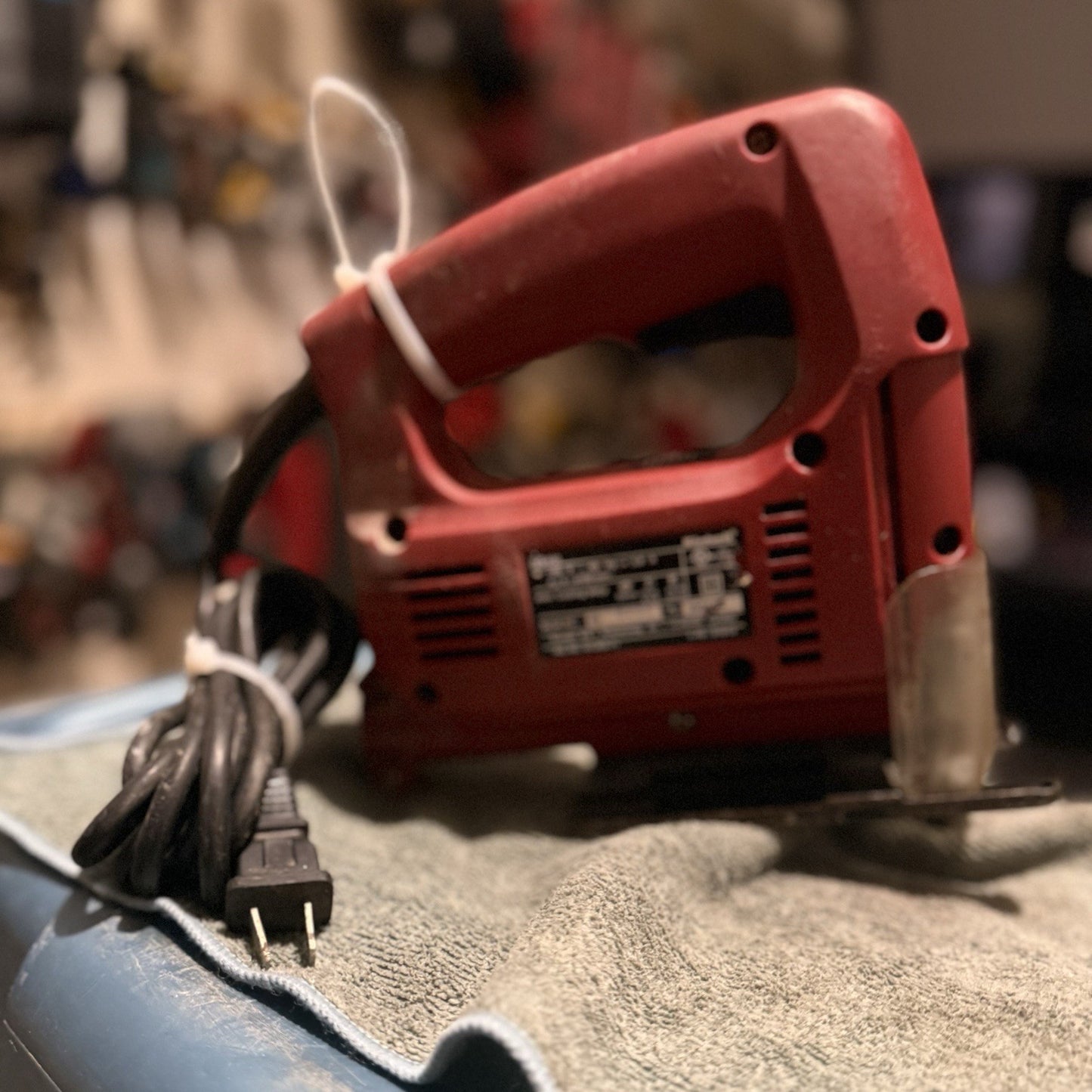 CRAFTSMAN PROFESSIONAL BLA460 JIGSAW – TESTED & WORKING - Lumi and Leo
