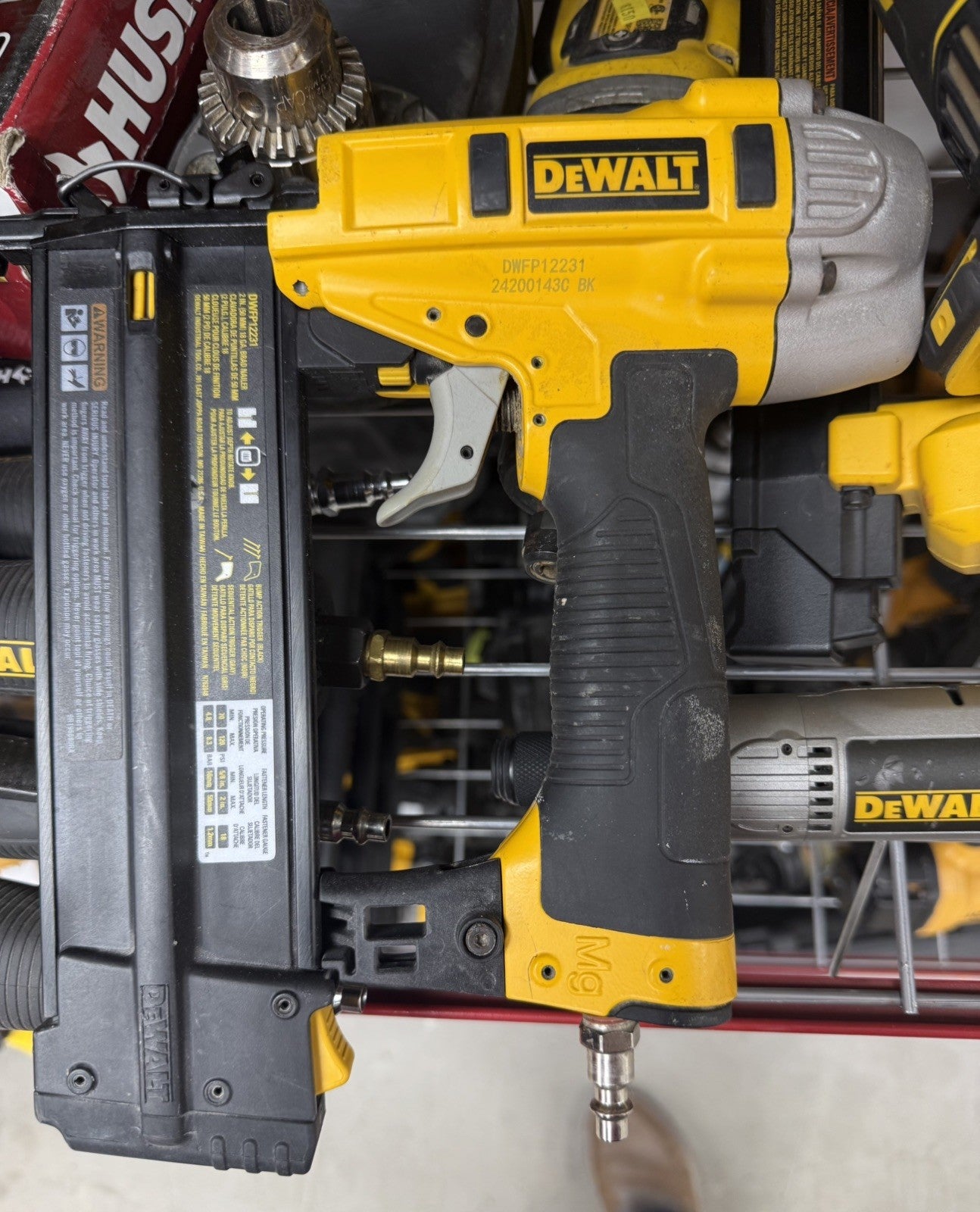 DEWALT DWFP12231 18 Gauge Brad Nailer Pneumatic 2" Air Nail Gun - Lumi and Leo