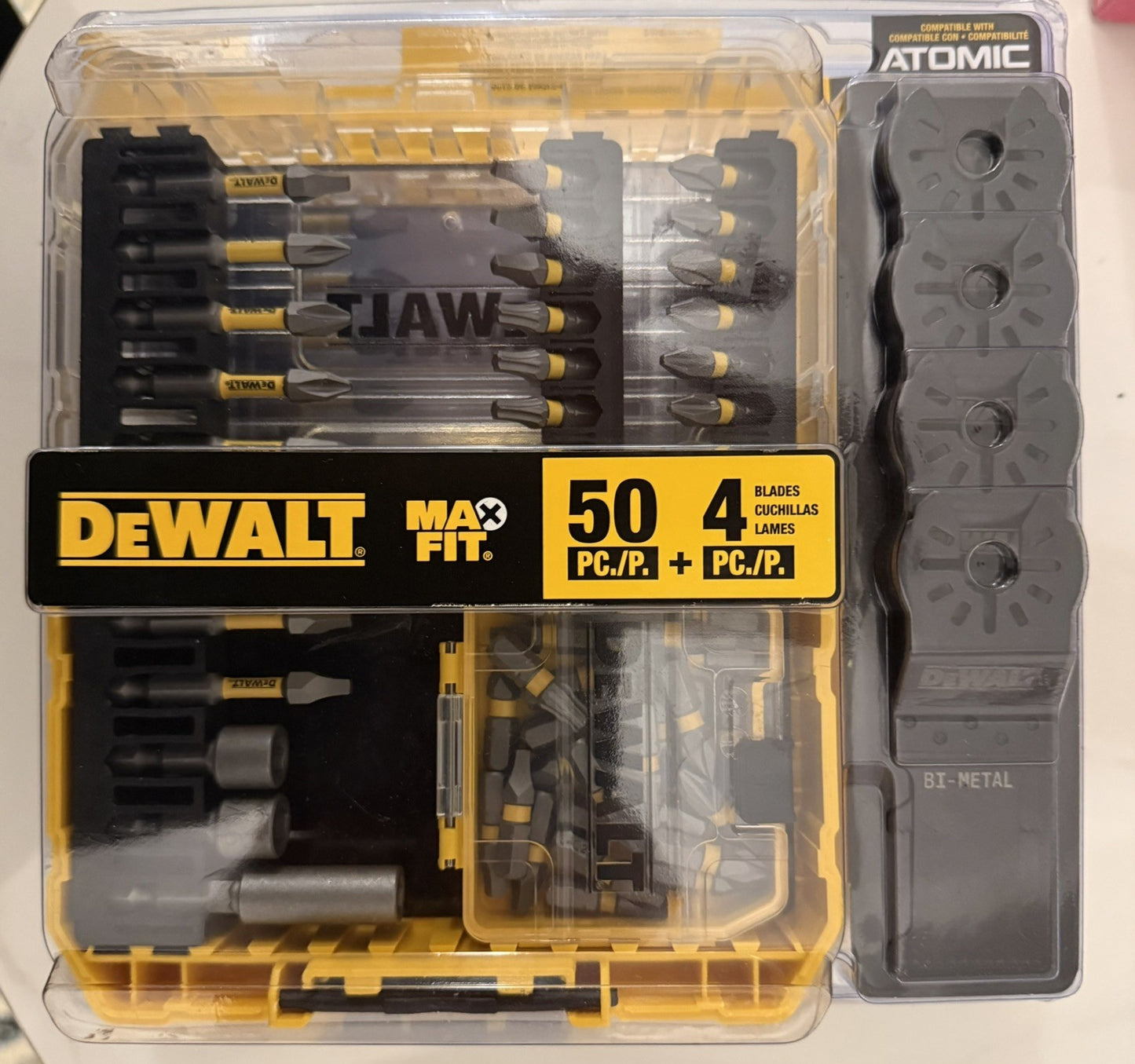 DEWALT MAX FIT 50Pc Screwdriver Bit Set + 4 Oscillating Blades New - Lumi and Leo