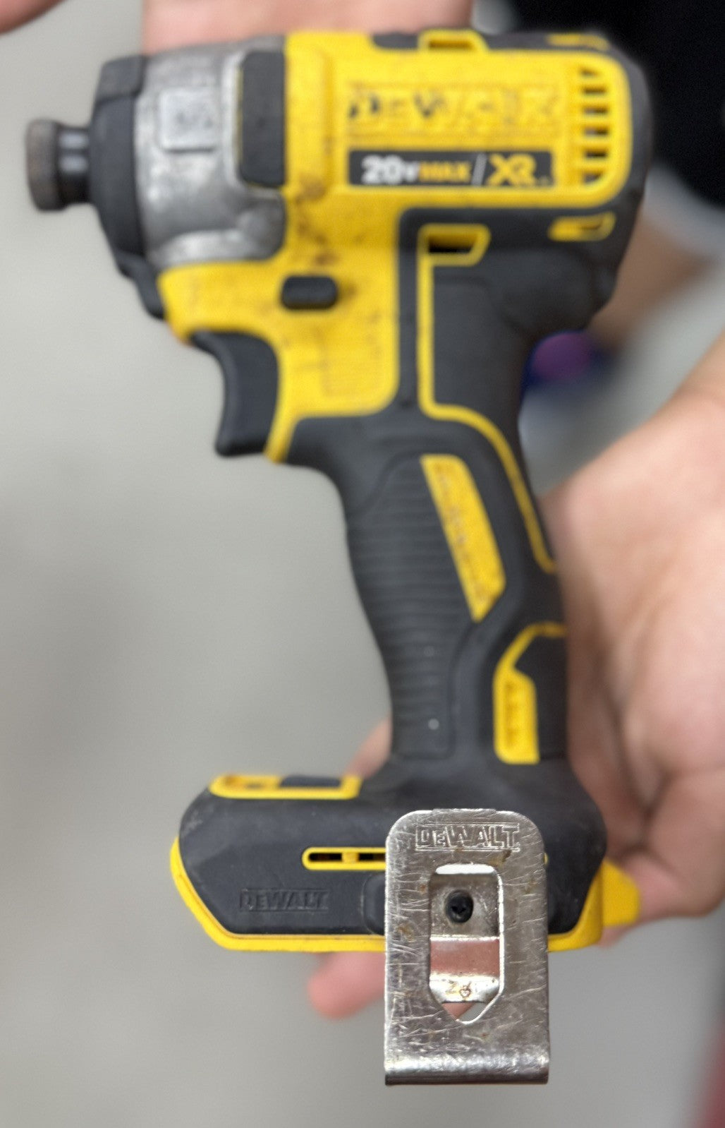 Dewalt DCF887 3-Speed Brushless 20V Max Cordless 1/4" Impact Driver 20 Volt