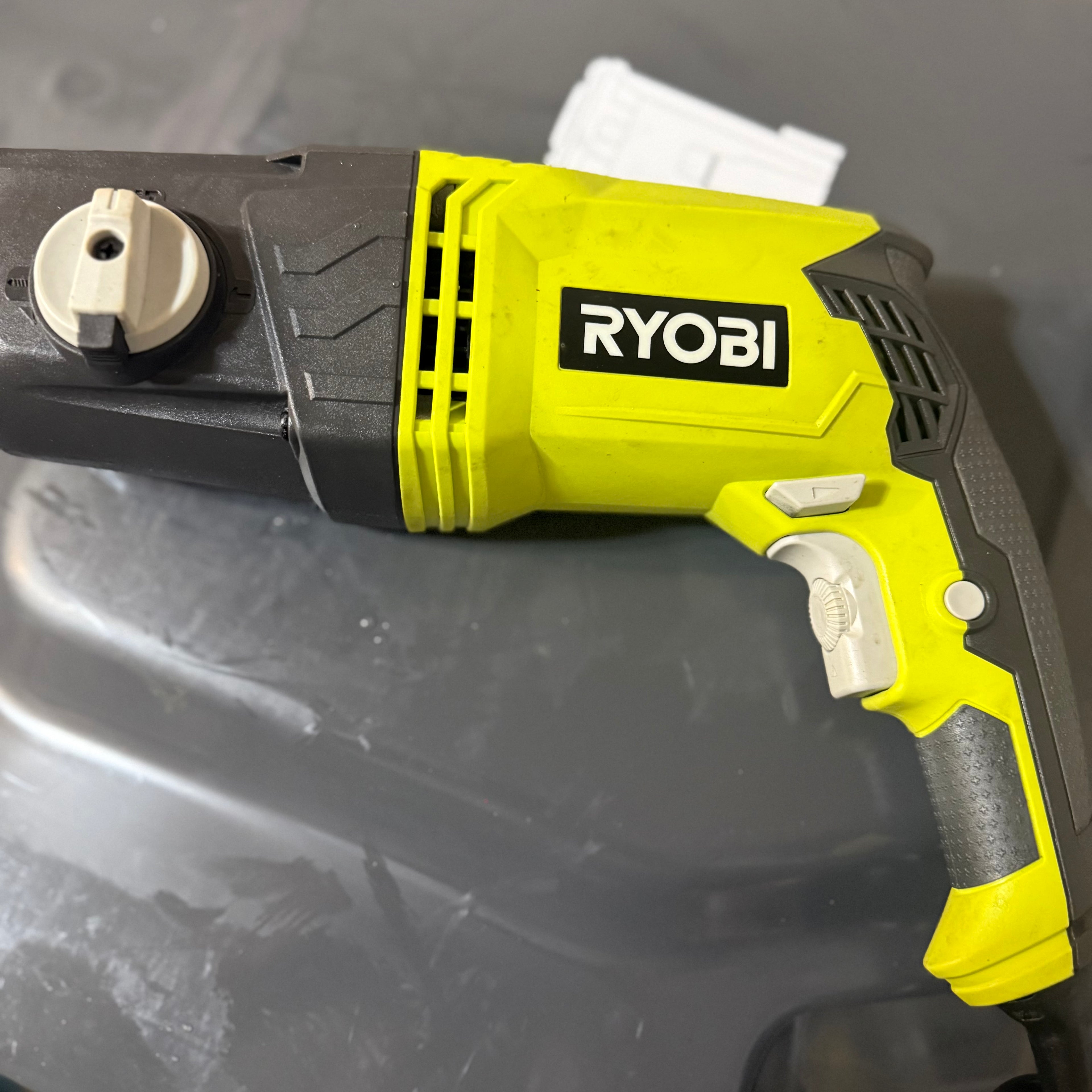 RYOBI SDS65 ROTARY HAMMER DRILL – $85