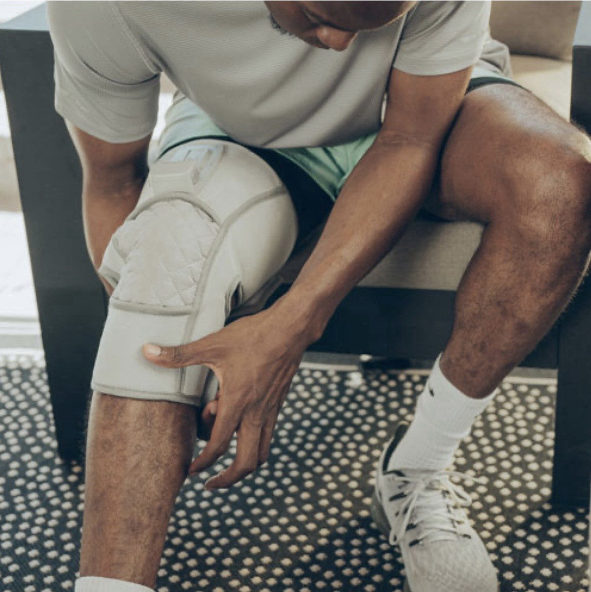HoMedics Modulair Compression Knee Wrap Bundle SR-CMXK10H Cordless Heat