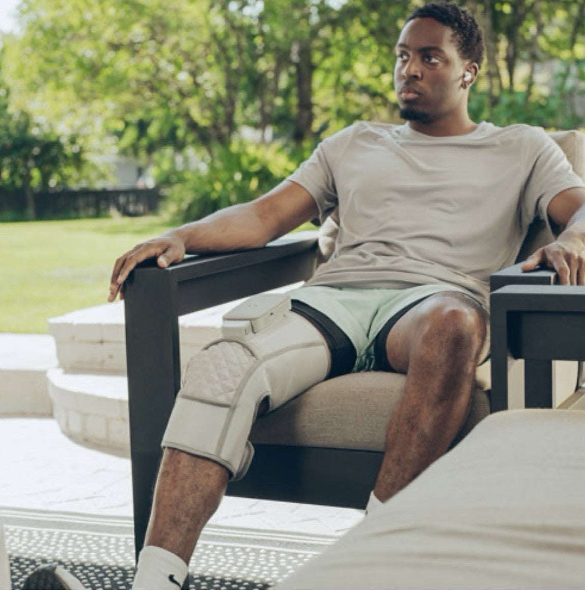 HoMedics Modulair Compression Knee Wrap Bundle SR-CMXK10H Cordless Heat - Lumi and Leo