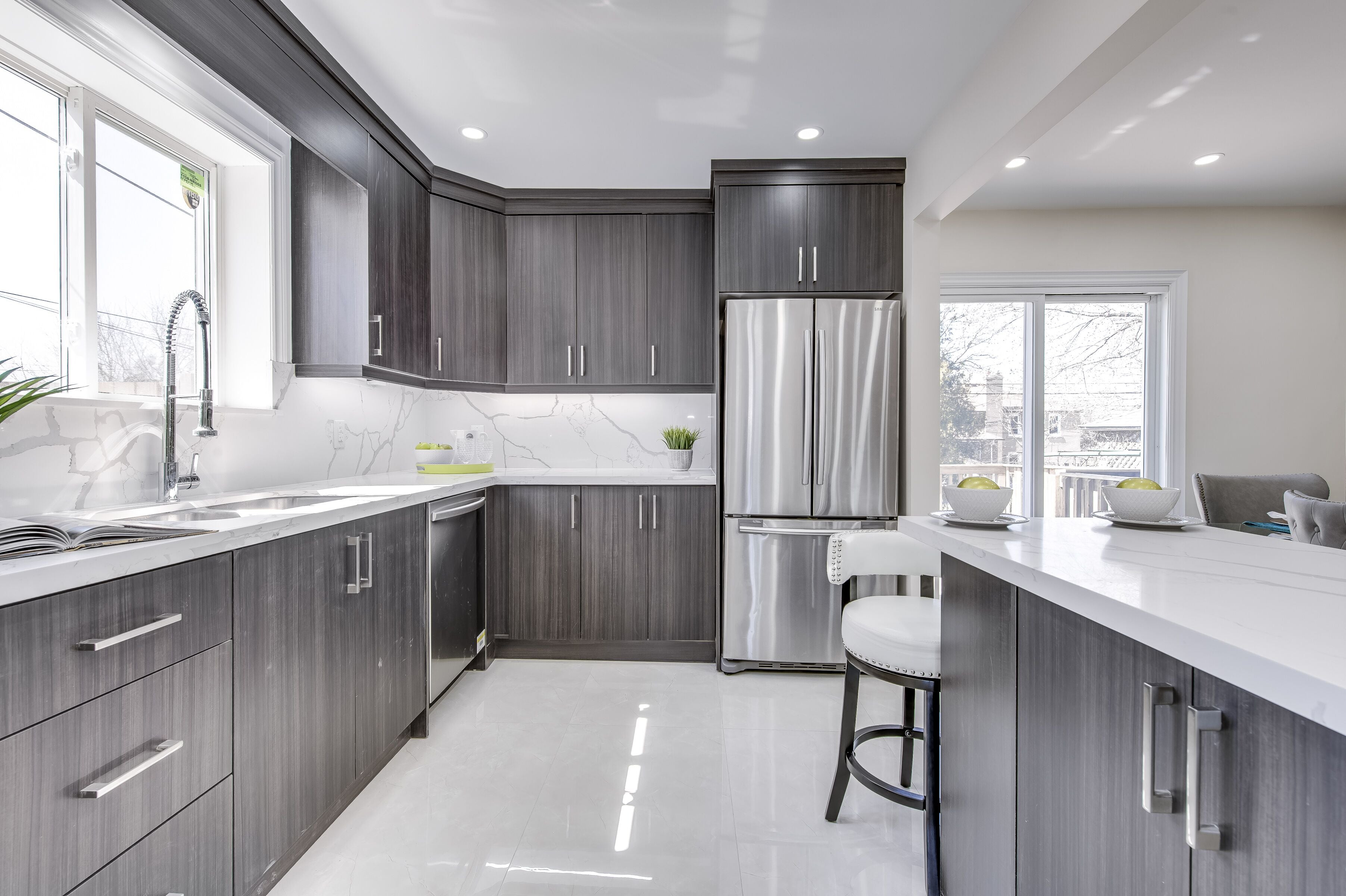 Kitchen & Bathroom Remodeling Experts