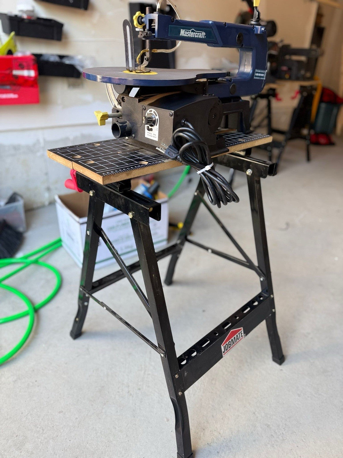 MASTERCRAFT 16” SCROLL SAW + JOBMATE STAND - Lumi and Leo