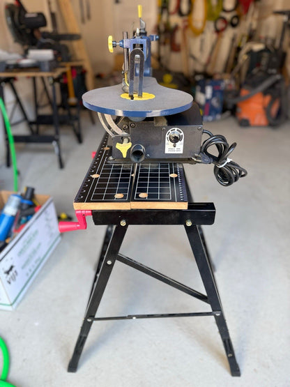 MASTERCRAFT 16” SCROLL SAW + JOBMATE STAND - Lumi and Leo