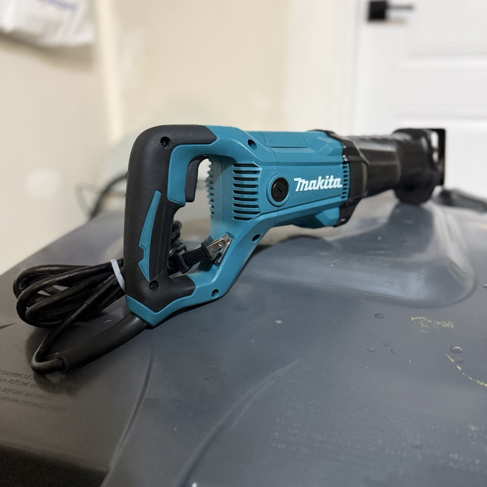 Makita JR3051T 120V Reciprocating Saw