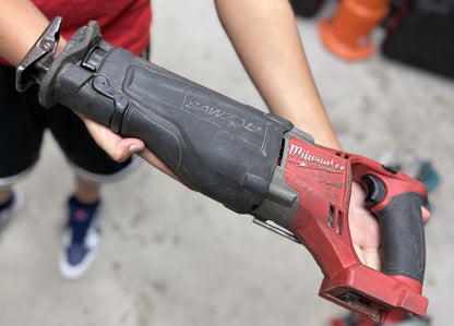 Milwaukee M18 FUEL GEN-2 SAWZALL Reciprocating Saw Tested & Working Tool Only - Lumi and Leo