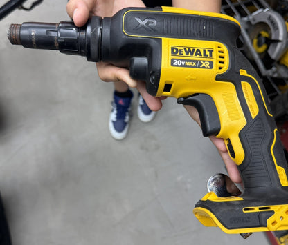 New DEWALT DCF622 20V MAX XR Screw Gun Versa-Clutch Adjustable Torque Tool Only - Lumi and Leo