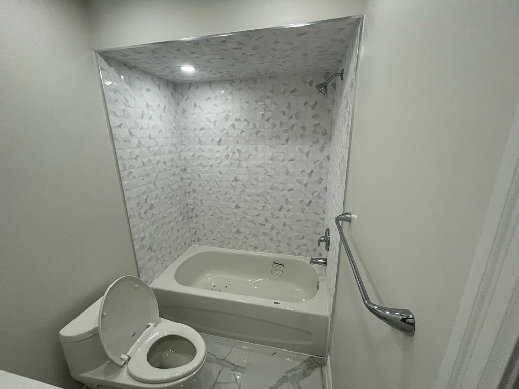 Kitchen & Bathroom Remodeling Experts