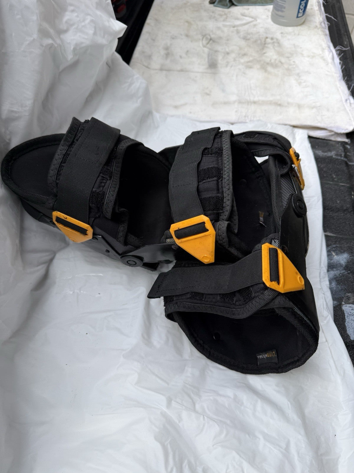 TOUGHBUILT FOAMFIT STABILIZER KNEE PADS – LARGE – $65 - Lumi and Leo