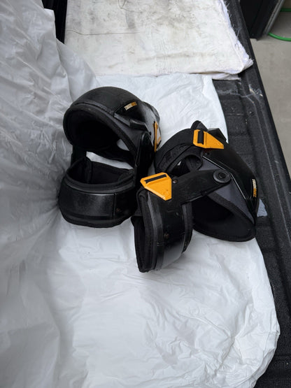 TOUGHBUILT FOAMFIT STABILIZER KNEE PADS – LARGE – $65 - Lumi and Leo
