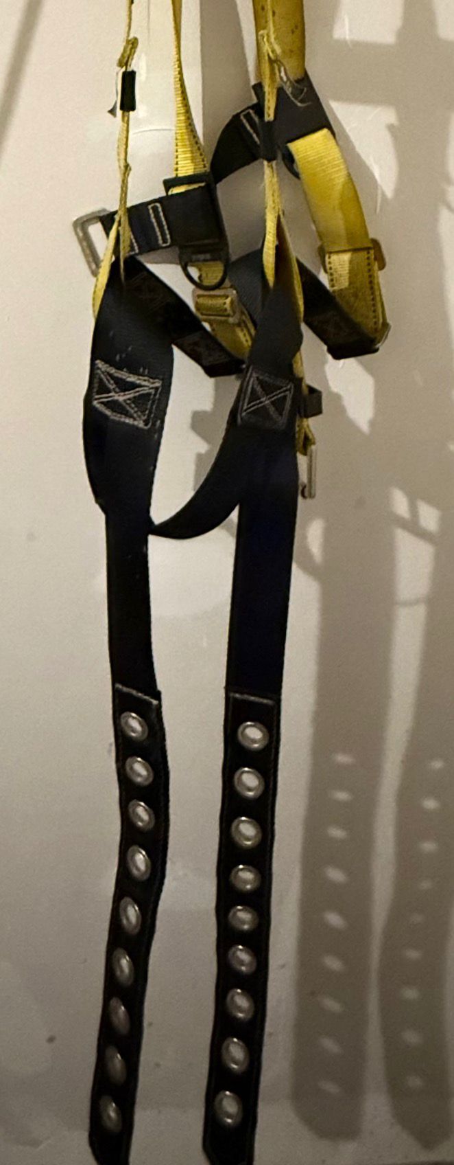 Used - DBI SALA DELTA SAFETY HARNESS