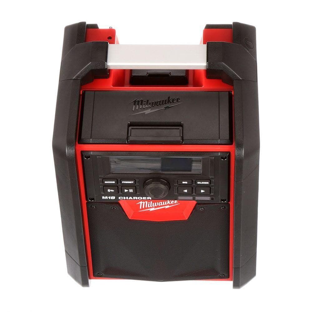 Used & Tested - 🔥 Milwaukee M18 Jobsite Radio + Charger 💥 Bluetooth • Heavy Duty • Charges M18 Batteries 💥 Professional Jobsite Speaker With Amazing Sound
