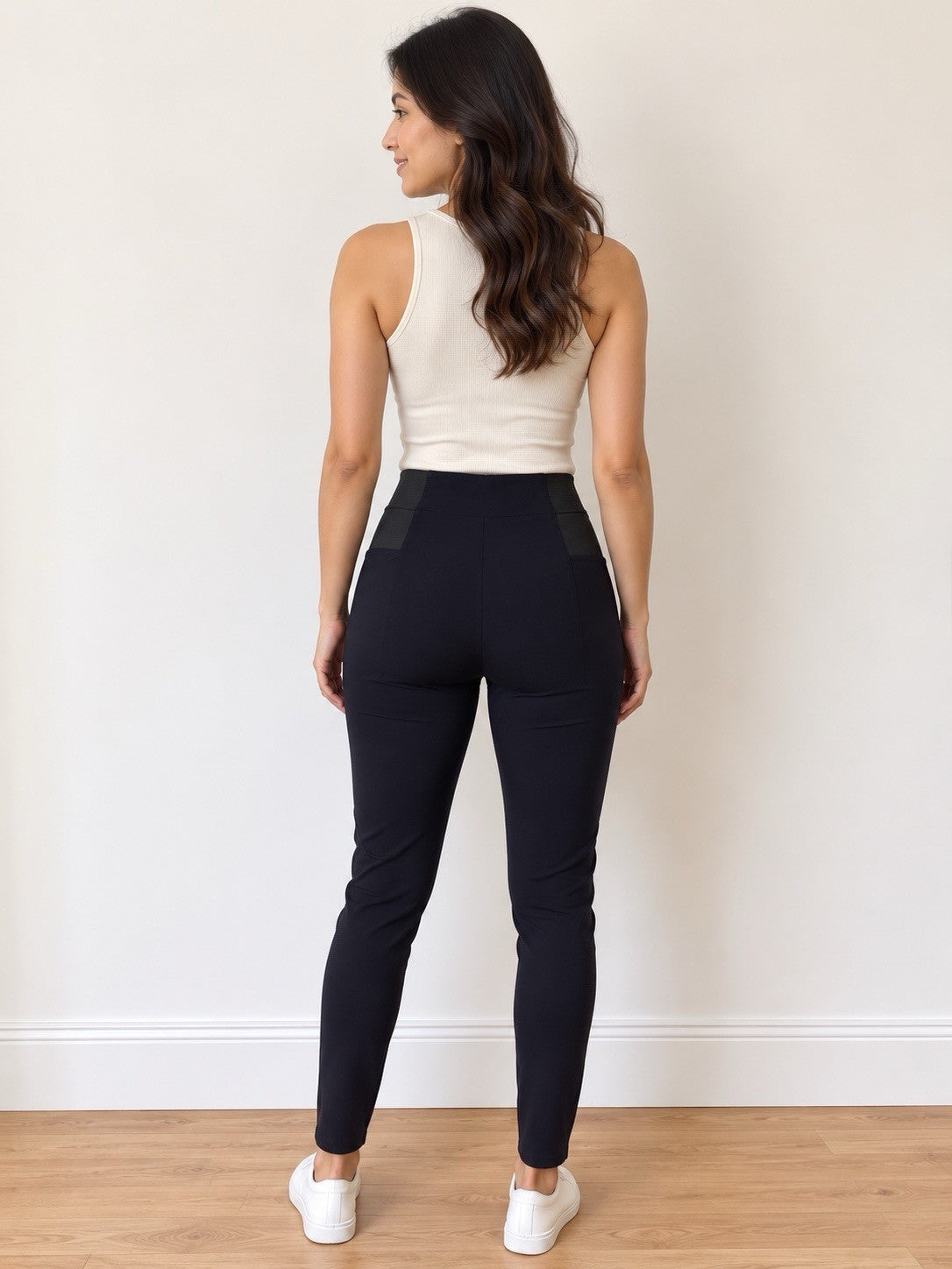 Women's Black Stretch Pull On Pants High Waist Slim Fit Pockets Size Medium