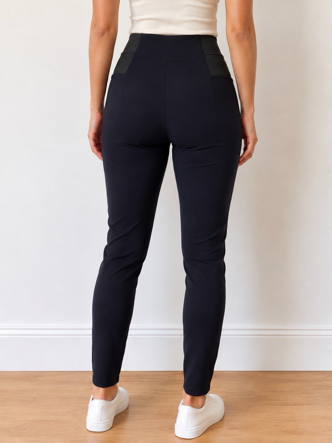 Women's Black Stretch Pull On Pants High Waist Slim Fit Pockets Size Medium - Lumi and Leo