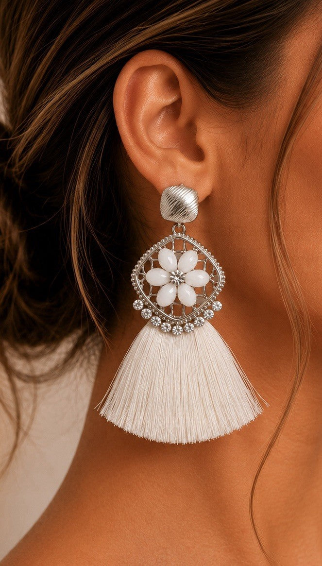 Women's Fashion Stud Earrings Elegant Floral Design Gold Tone Nickel Free Gift - Lumi and Leo
