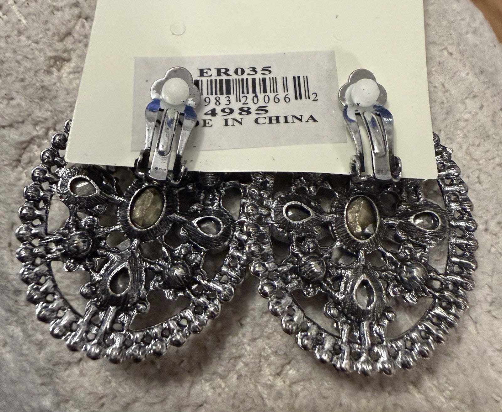 Women's Fashion Stud Earrings Elegant Floral Design Gold Tone Nickel Free Gift