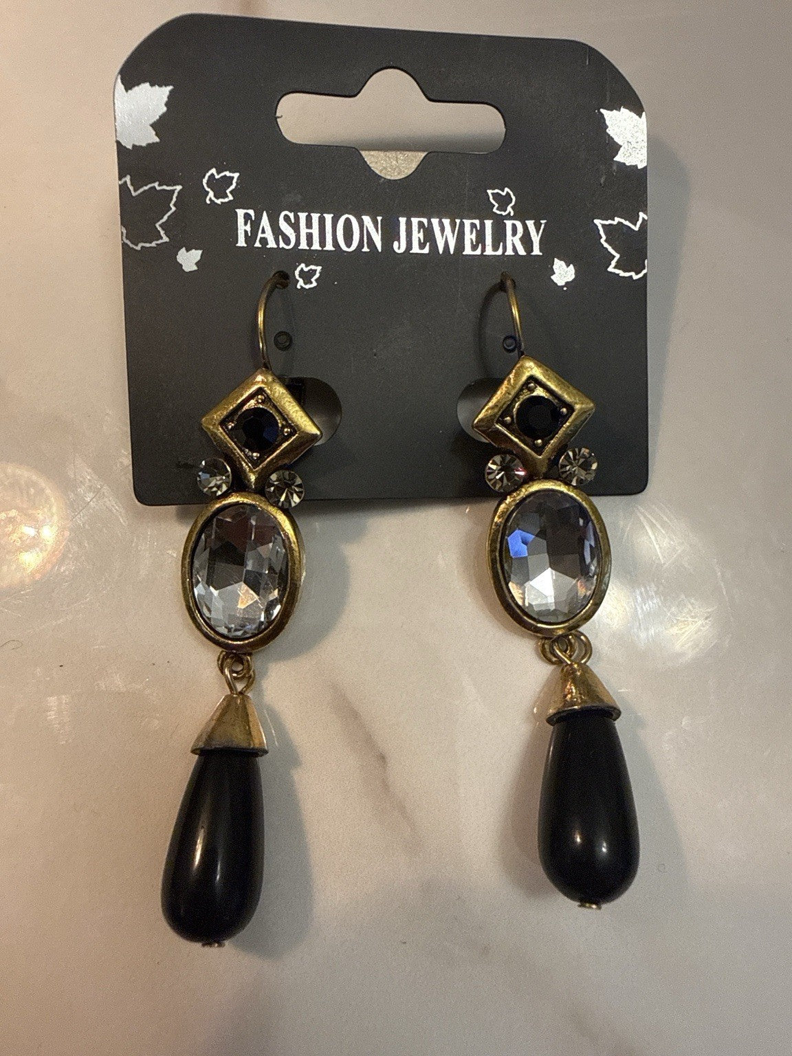 Women's Fashion Stud Earrings Elegant Floral Design Gold Tone Nickel Free Gift - Lumi and Leo