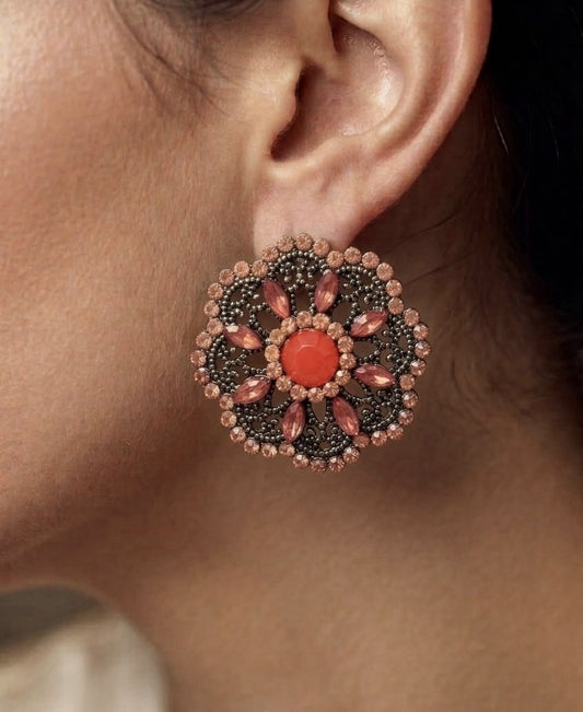 Women's Fashion Stud Earrings Elegant Floral Design Gold Tone Nickel Free Gift - Lumi and Leo