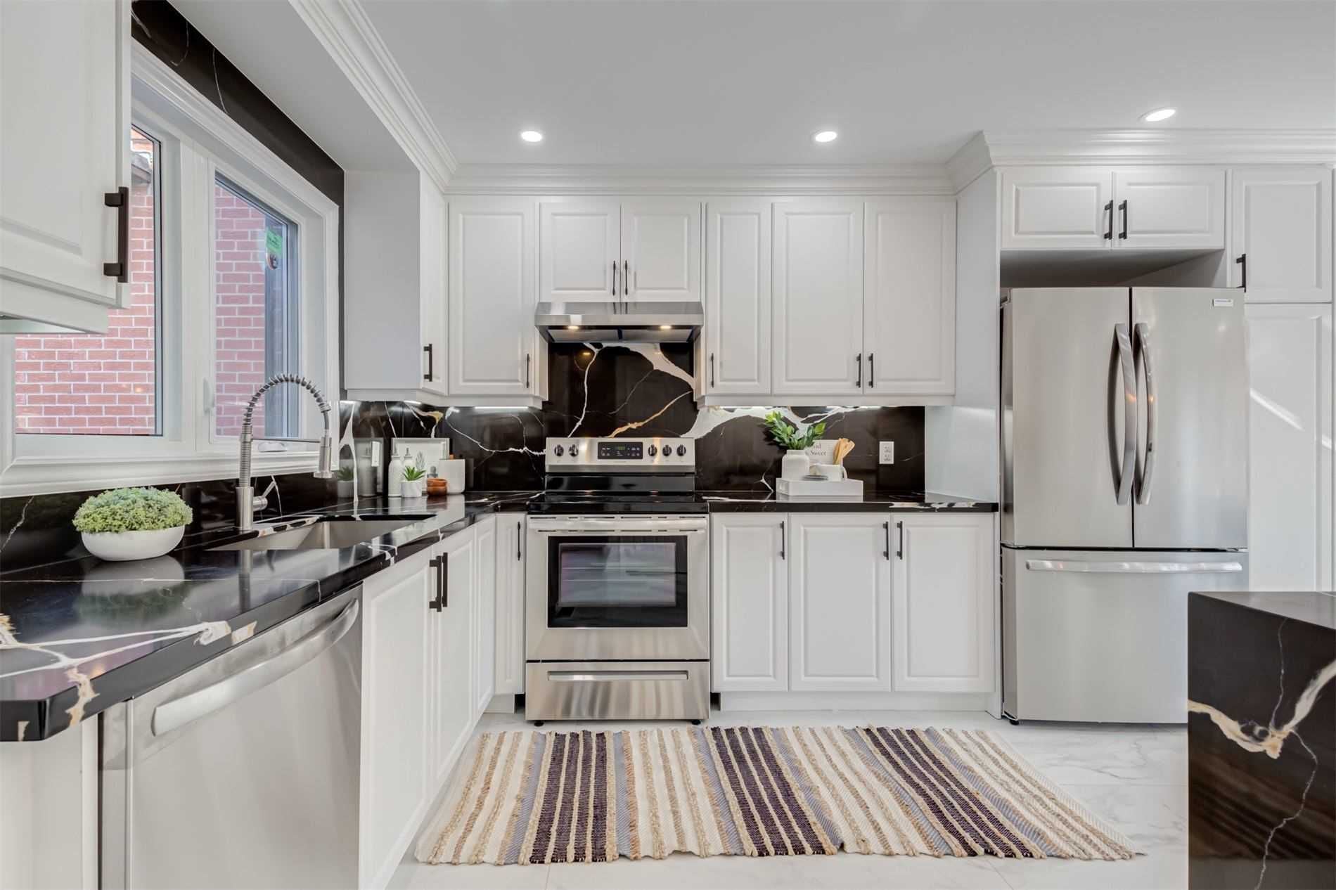 Kitchen & Bathroom Remodeling Experts